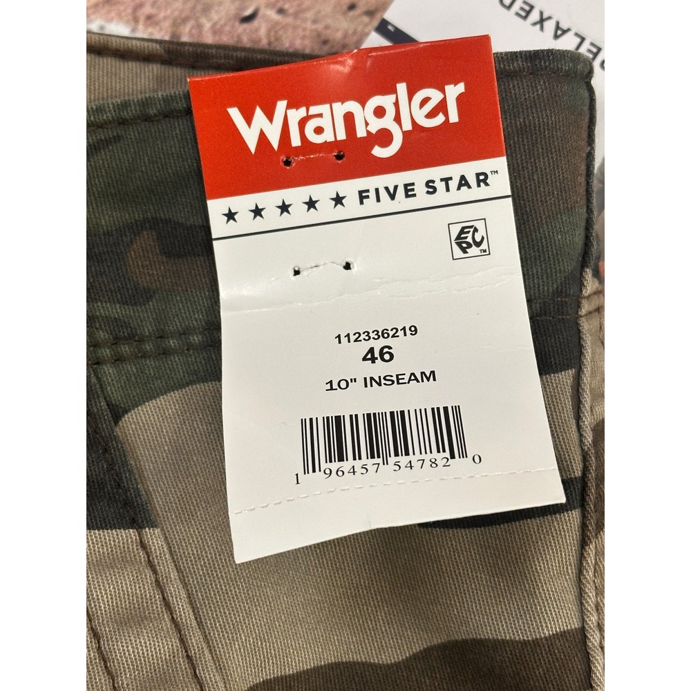 Wrangler Mens Five Star Heritage Relaxed Fit Camo Cargo Shorts Green 46 Waist - Picture 4 of 14
